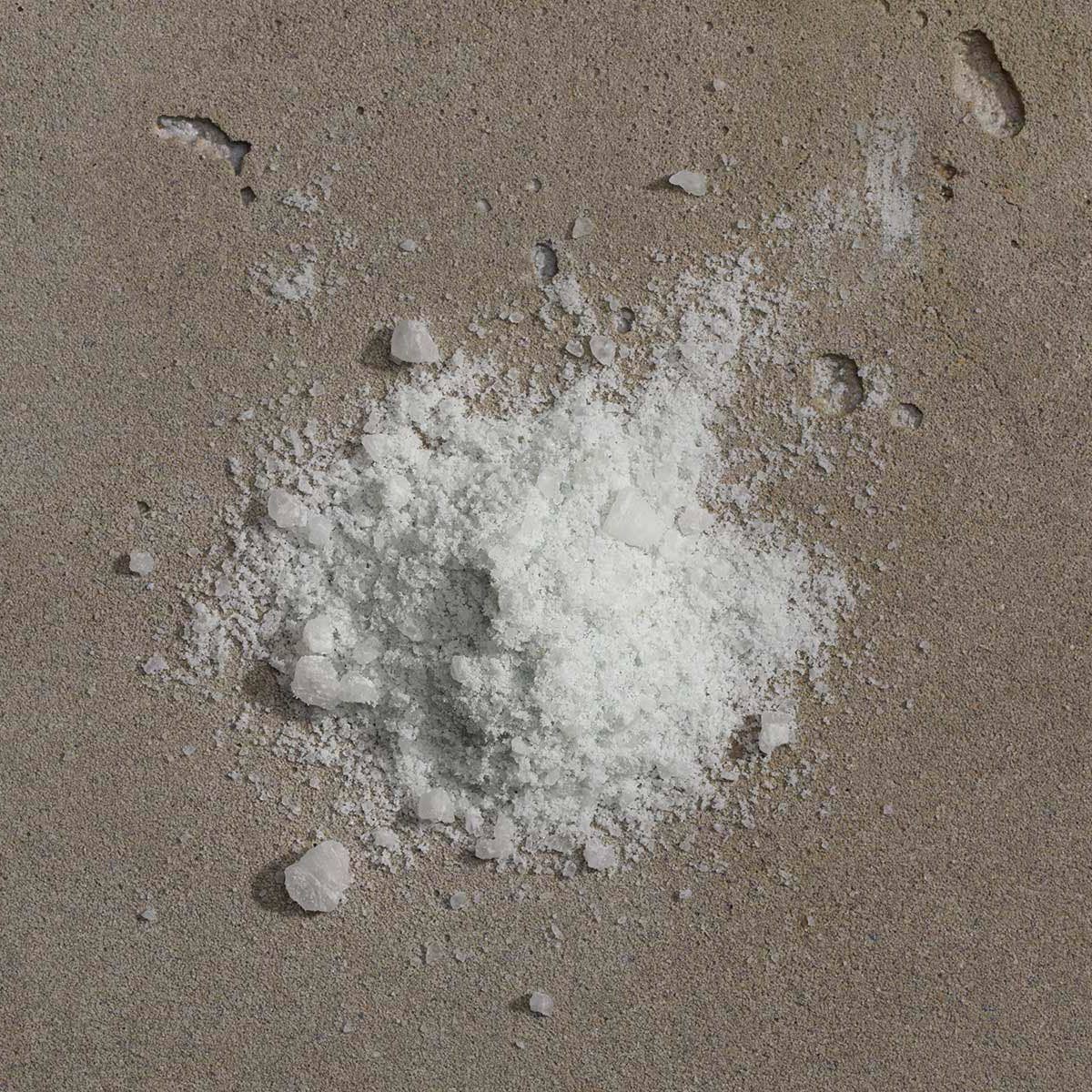Herb + Petal Soothing Bath Soak: Full Size - 630 g