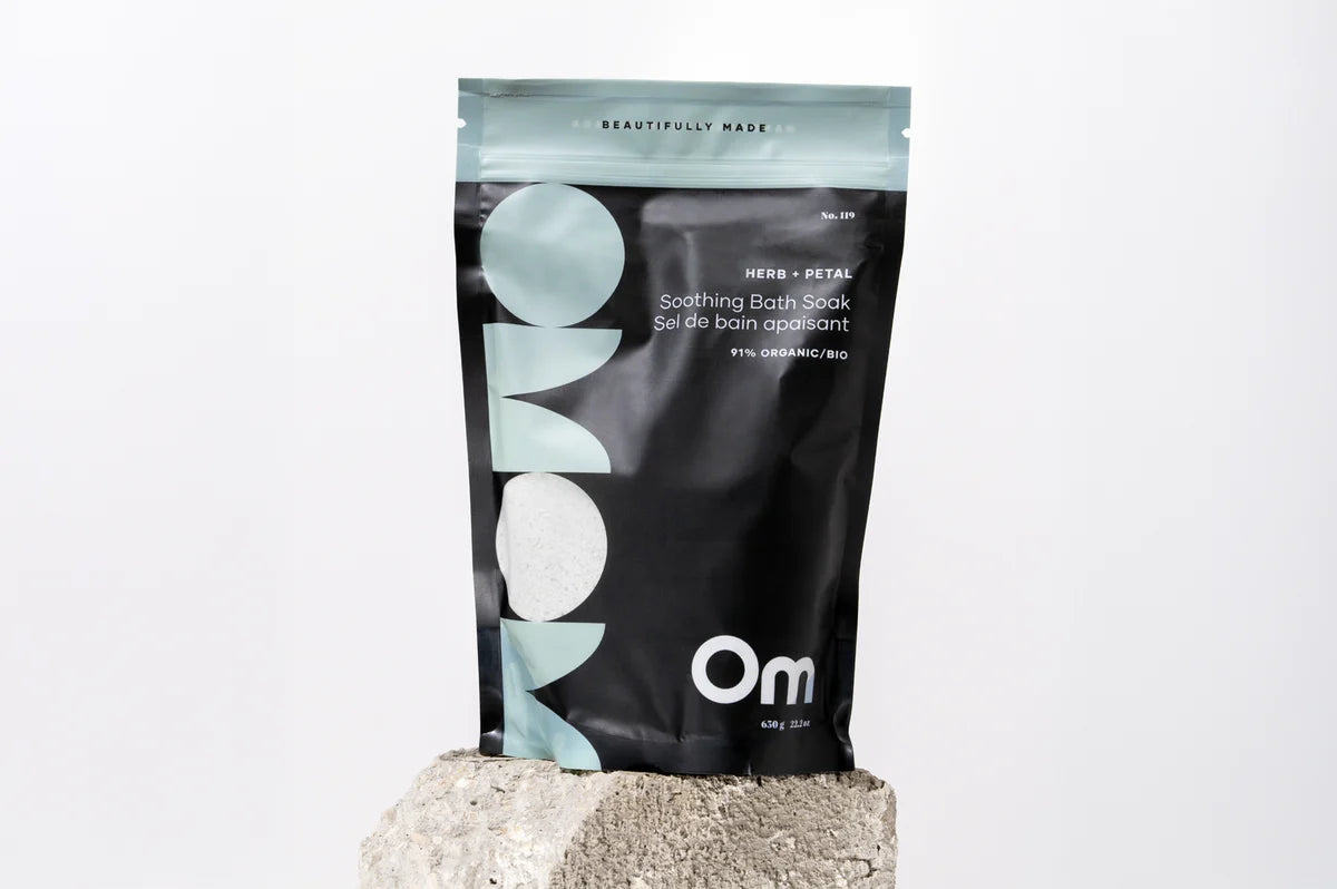 Herb + Petal Soothing Bath Soak: Full Size - 630 g