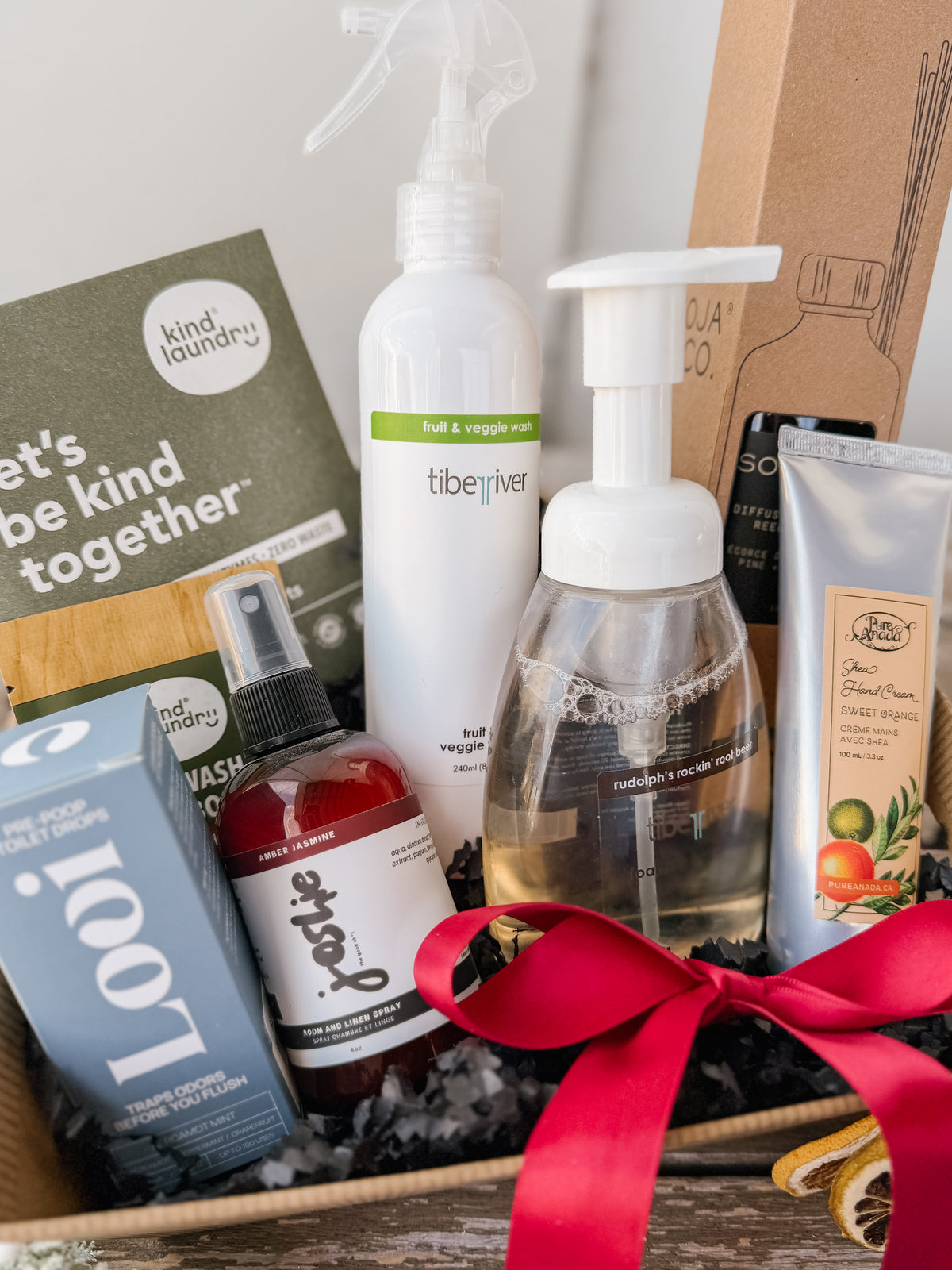 The Homebody Gift Box
