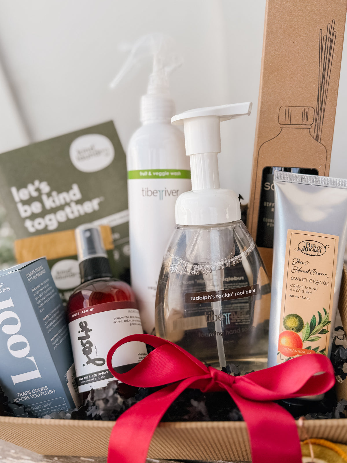 The Homebody Gift Box