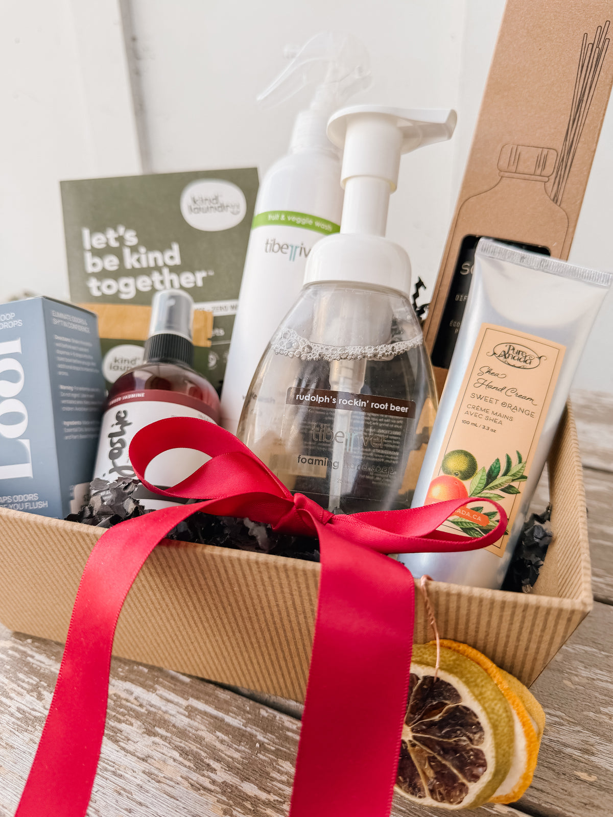 The Homebody Gift Box